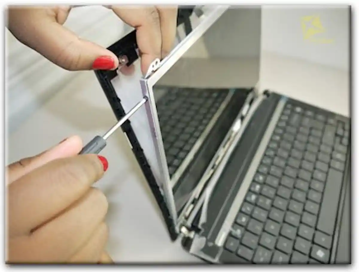 Замена экрана ноутбука Packard Bell в Колтушах